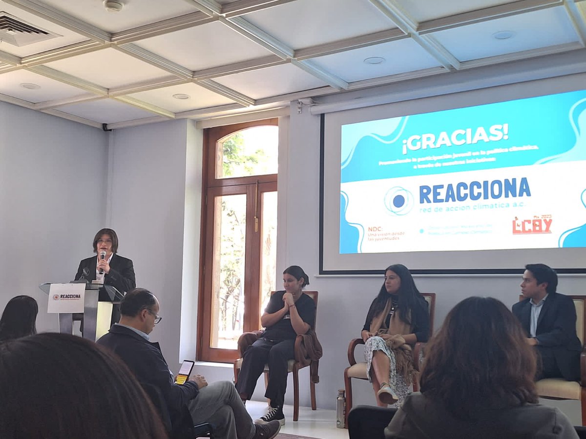 Bios_AC's tweet photo. 👉🏽Asistimos a la presentación del Observatorio Mexicano de Política en Cambio Climático, iniciativa  de la @reaccionared. 

Se dio a conocer una nueva plataforma de transparencia legislativa en materia de cambio climático, facilitando el acceso a la información e incidencia. 🇲🇽 https://t.co/uJABtkdMw3