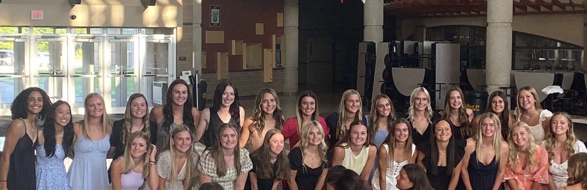 Such a great honor to see so many young women recognized for being student-athletes! 36 of our 49 players were awarded Academic All Conference! This is AMAZING! 

Go Rams! 💛🖤<a href="/SEPRamsSB/">SEP Rams Softball</a>