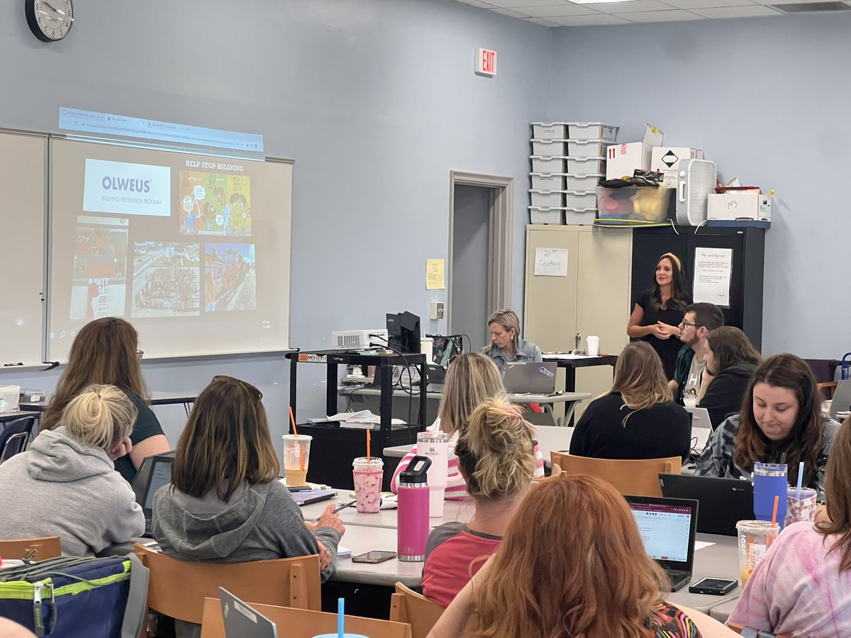 Erika MacFarlane tweet media