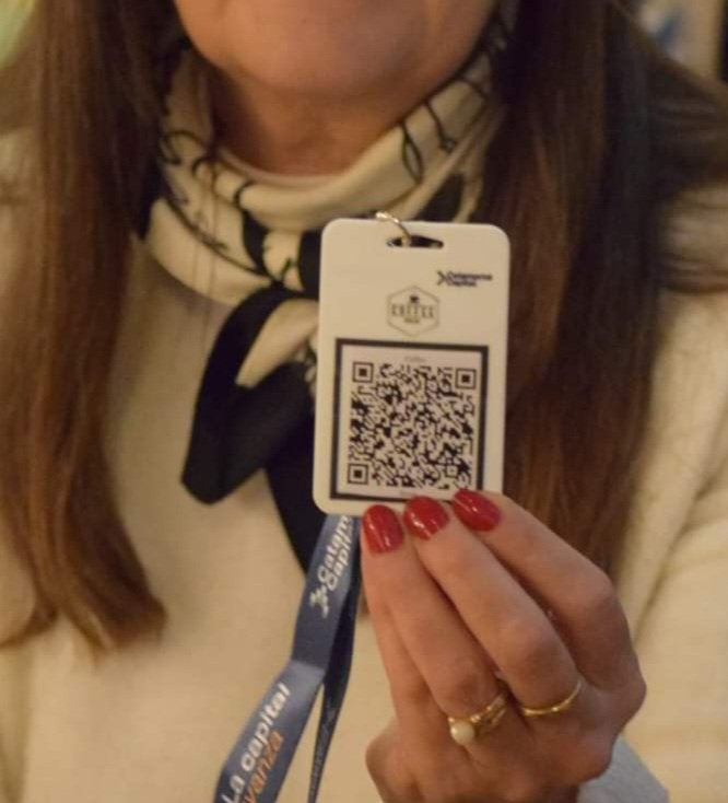 mnponferrada's tweet photo. La ciudad de #SFVC cuenta con una nueva herramienta inclusiva para ciegos: el TECNO MENU. 
Se trata de un menú digital accesible,que no sólo permite acceder a información de lo que desean consumir,sino quefacilita  una
experiencia independiente para elegir y solicitar su pedido. https://t.co/fhRJ8vliUh