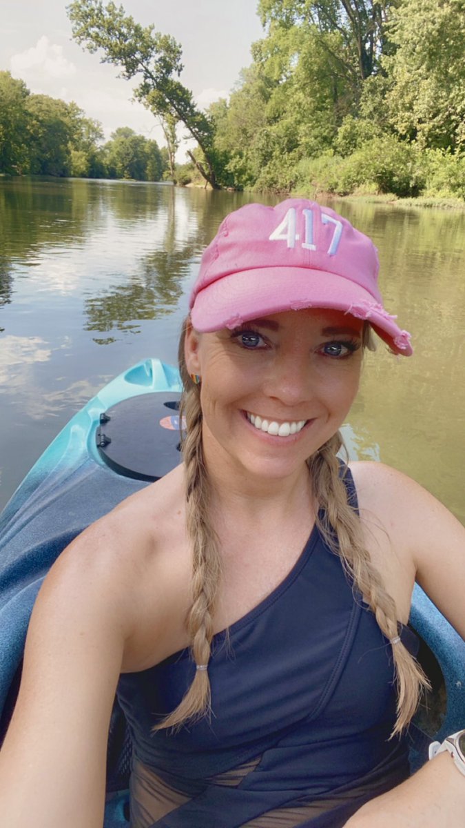 SGFDanielle's tweet photo. All of my afternoon clients rescheduled. It’s a hot, sunny, perfect summer day. My desk work still be there tomorrow when I return to work. I’ll let you do the math. #selfcare #imafish #myhappyplace https://t.co/gABm1MyM4U