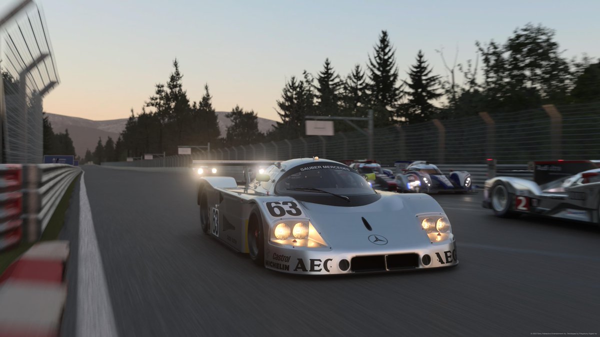 Boomchka's tweet photo. Old vs new 
#sauber #PS5Share, #GranTurismo7 https://t.co/Re6qHn27E3