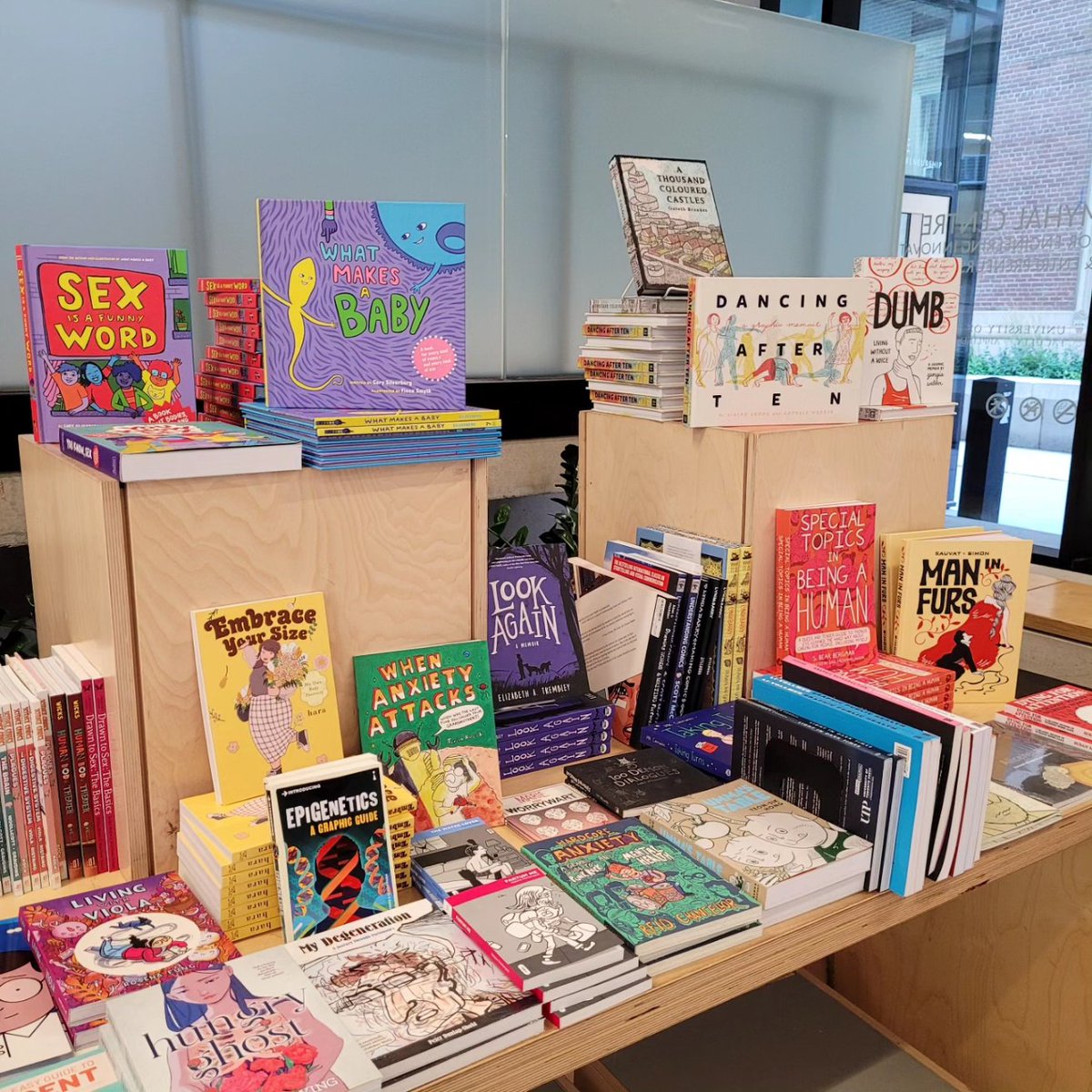 LibraryComics's tweet image. Make sure to check out @TheBeguiling booth at @GraphicMedicine 2023 at U of T! Lots of great names on the roster.
⚕️Keynote tonight by @michael_deforge!
⚕️Keynote tomorrow by Fiona Smyth and @corysilverberg! 
⚕️Workshop Saturday by @Kriota!