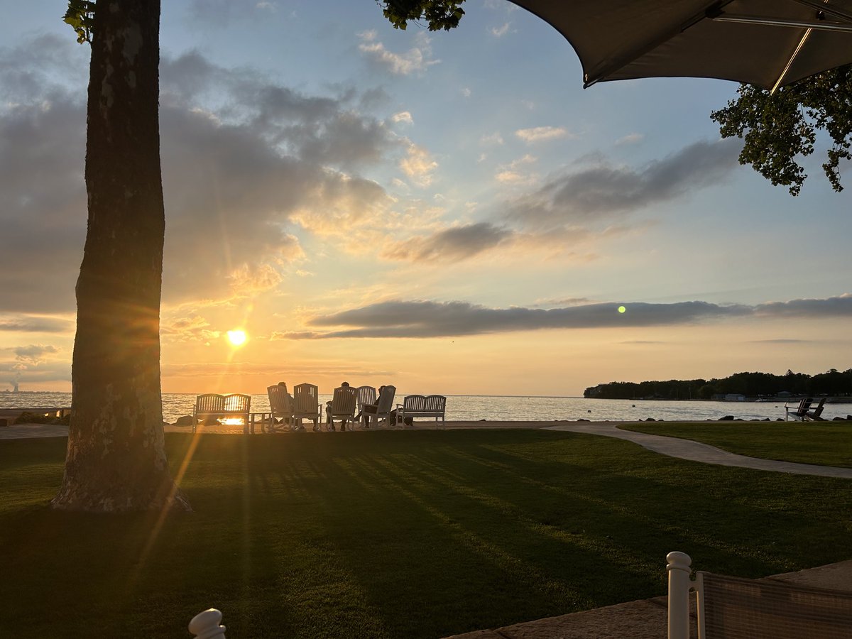 CasterCorey's tweet photo. Beautiful night https://t.co/2NXDGjRo5K