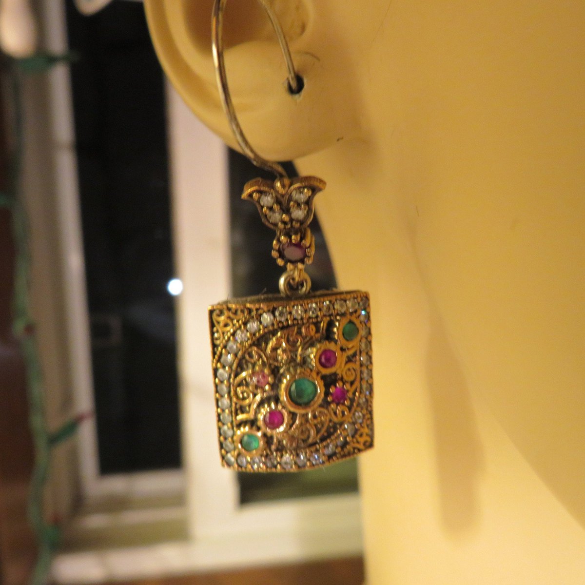 sobertj's tweet photo. Excited to share the latest addition to my #etsy shop: Deco 14K Rose Gold/925 Sterling Silver .50ctw Emerald, Ruby and White Sapphire Dangle Earrings, Wt. 17g https://t.co/x5NjFmuUUs #ruby #women #stone #earlobe #925sterlingsilver #goldtrim #labruby #labemerald #labsap https://t.co/LsQPdovkAH