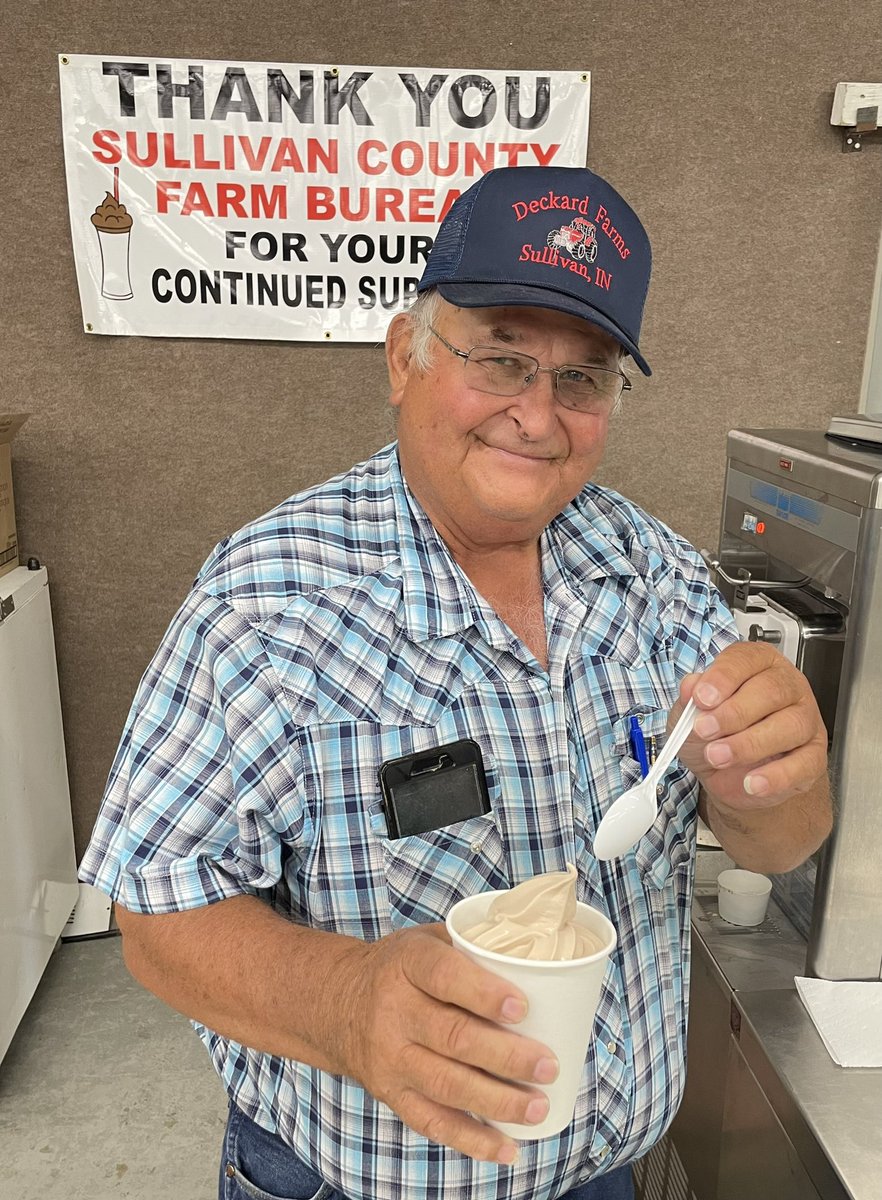 PurdueExtSulli's tweet photo. Thank you Sullivan County Farm Bureau for supporting Sullivan County 4-H! The stand will be open Friday from 4 to 10 pm. Proceeds from sales go to Sullivan County 4-H! https://t.co/WxGuY98lb0