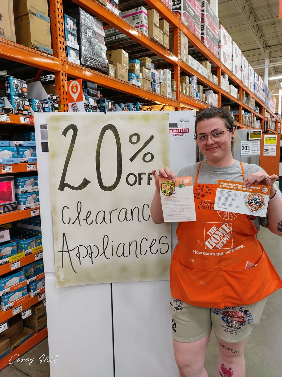 corey4159's tweet photo. HUGE shout out to D23/59 Specialist Sam for receiving Specialist of the month! She's killing her sales plans and takes good care of our customers!
@BrianMcL70 @cmzalenski @AmyDestein @TheeRyanKearns https://t.co/D0Aijp0RIA