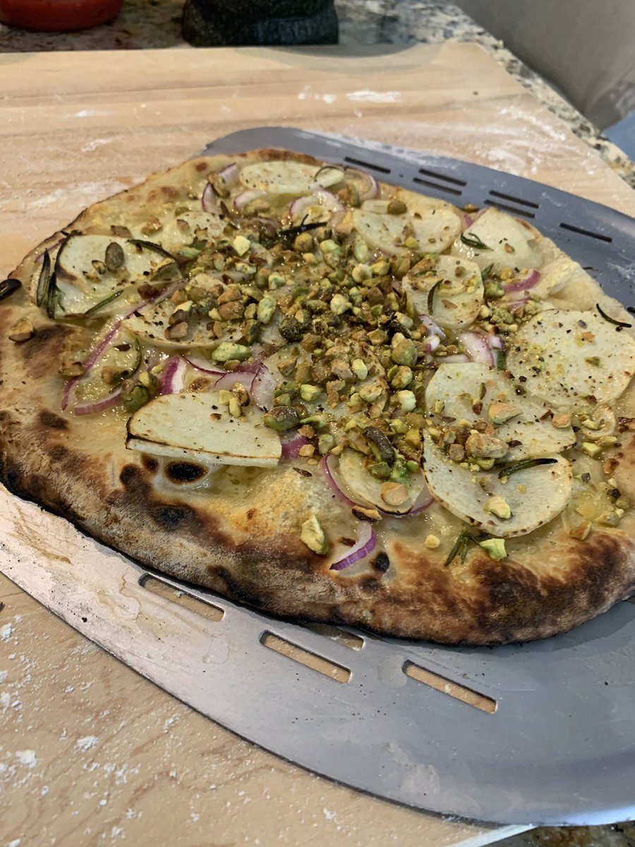 Did a riff on @PizzeriaBianco Rosa with the addition of Yukon gold potatoes and garlic