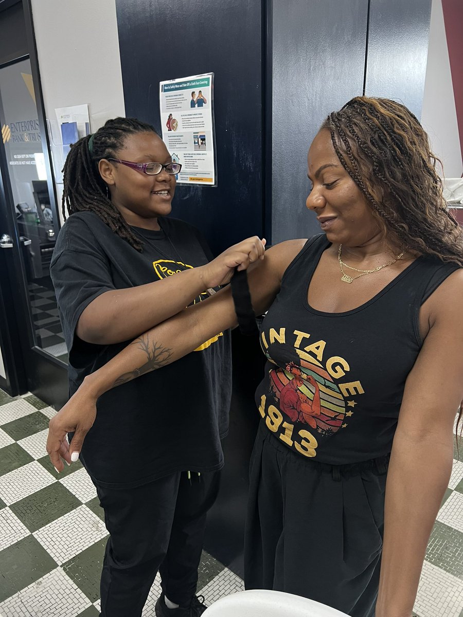 tribecalledkai's tweet photo. Community care is fun! #WeKeepUsSafe ❤️ https://t.co/v9bGU5UUZm