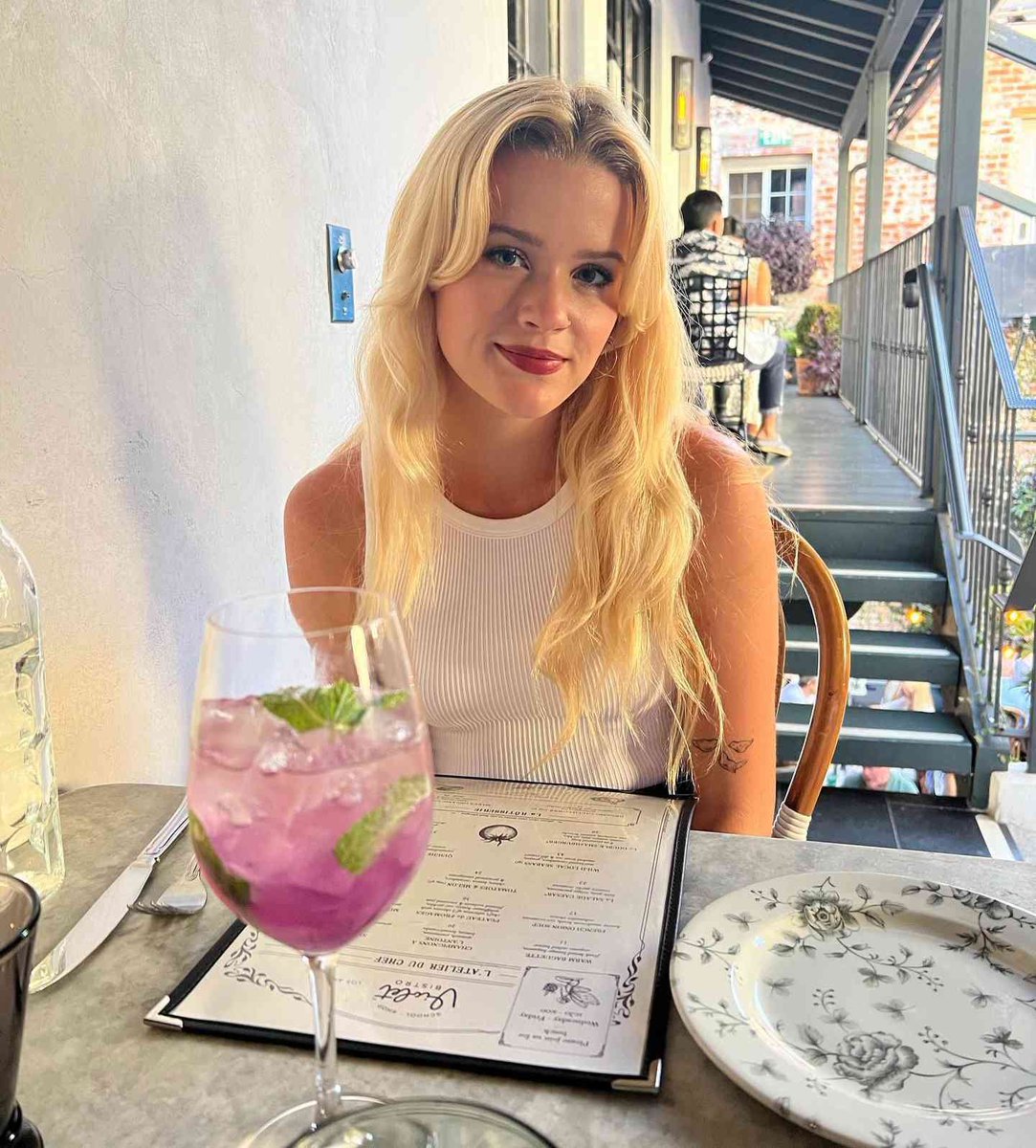 RedSelfImproved's tweet image. 5 tips I’d give my younger self to start doing ASAP so I can smash beautiful women: