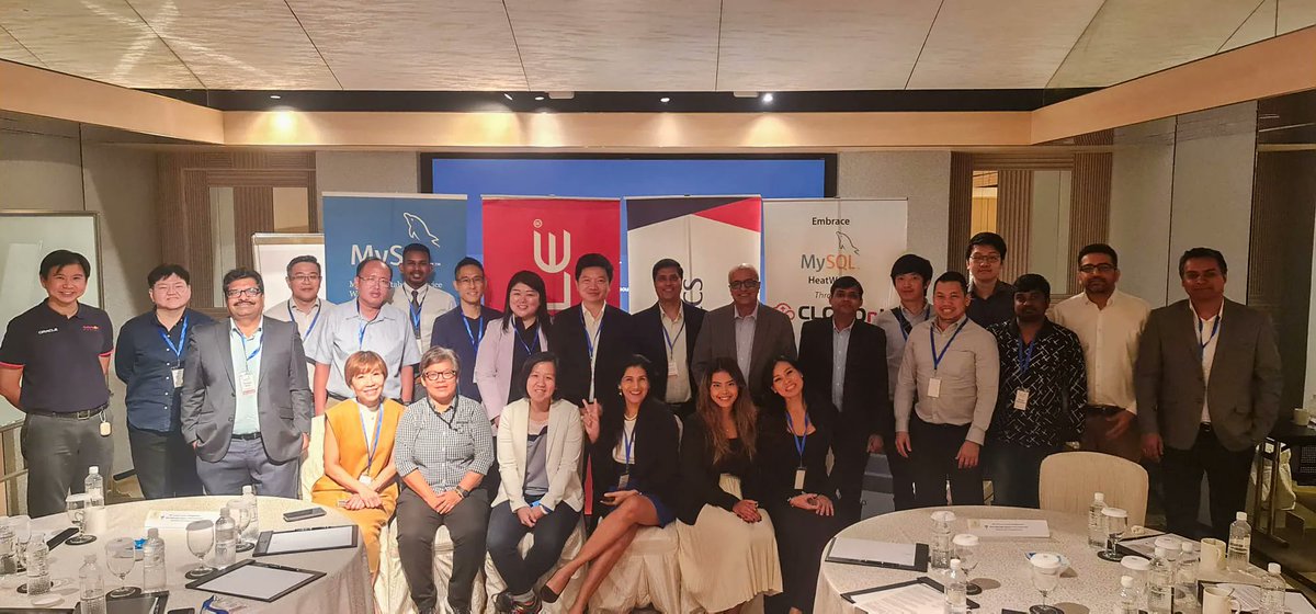PathInfotechLtd's tweet image. Thank you to all attendees to joined us at the #MySQLEvent in #Singapore! We hope you enjoyed interacting with our #MySQLExperts & gaining #insights on leveraging #MySQLHeatWave for #DigitalTransformation success. Special thanks to our partners #Oracle and #VSTECS.