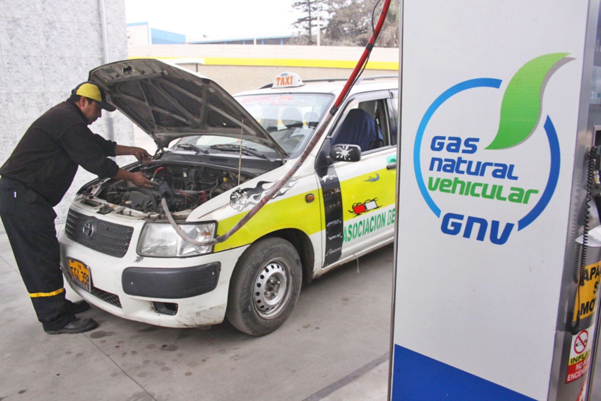 precioComb's tweet photo. Encuentra el precio de los combustibles en Perú actualizados hoy. Gasolina, Gasohol, Petróleo, Diesel, Gas Natural Vehícular y Gas Doméstico (GLP).
https://t.co/yZobkBZxz6
#preciocombustible #preciogasolina #preciogas #gasolina #diesel #petroleo #glp #gnv https://t.co/9xgnKYZA5A