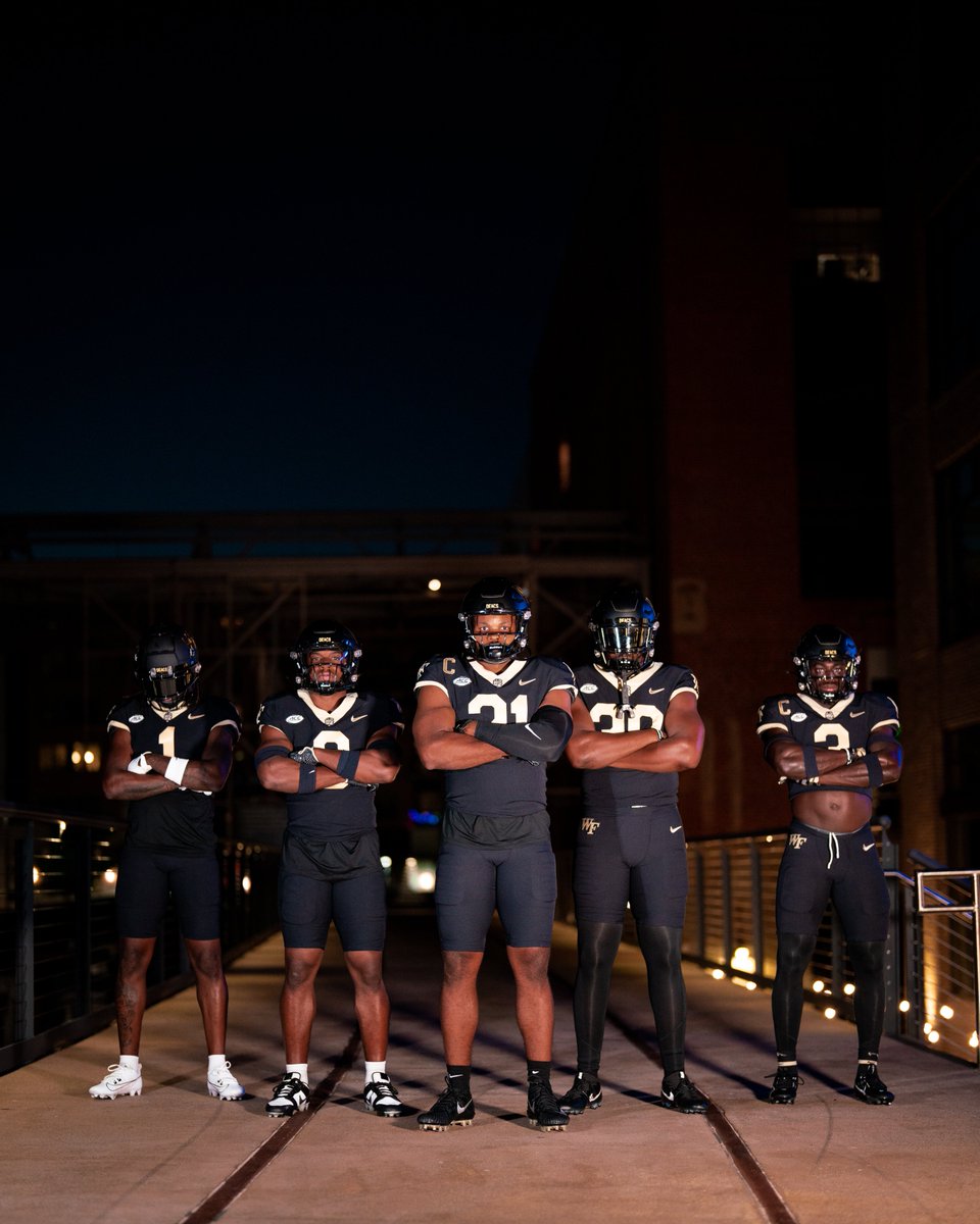 WakeFB's tweet photo. Fall feeling incoming ⌛️ https://t.co/OysatLvFnu