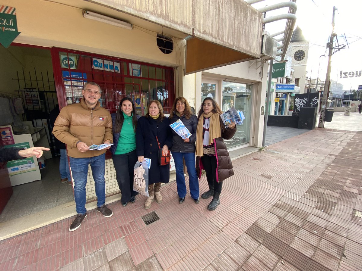 *Martín y Daniel 🤝Daniel y Martín*.

🙌🏻Acá hay un *EQUIPO* que en los últimos años transformó la ciudad de Córdoba, cómo lo hicieron: *con capacidad de gestión.

🗳️ Este *23 de julio* elegí el crecimiento, la innovación y el desarrollo. Elegí a Córdoba, ✅ marca el casillero5️⃣