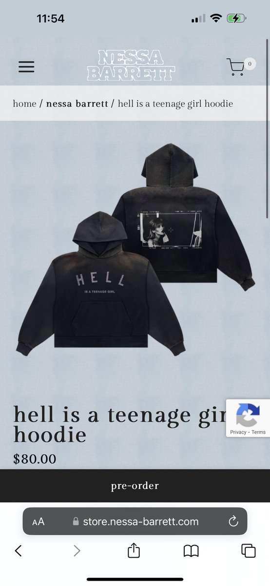 SKYCAVES's tweet photo. MERCH MERCH MERCH #hiatg https://t.co/x09UH3VXEn