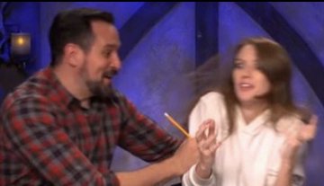 Fl_of_beaus's tweet photo. Watching CR for the first time in soooo long bc tomorrow is a public holiday... french lesbians owe their lives to Laura omg
That "can i kiss you?" was so unexpected, but ofc their first kiss is sweet and domestic
#CriticalRoleSpoilers https://t.co/BswCiIMvyb