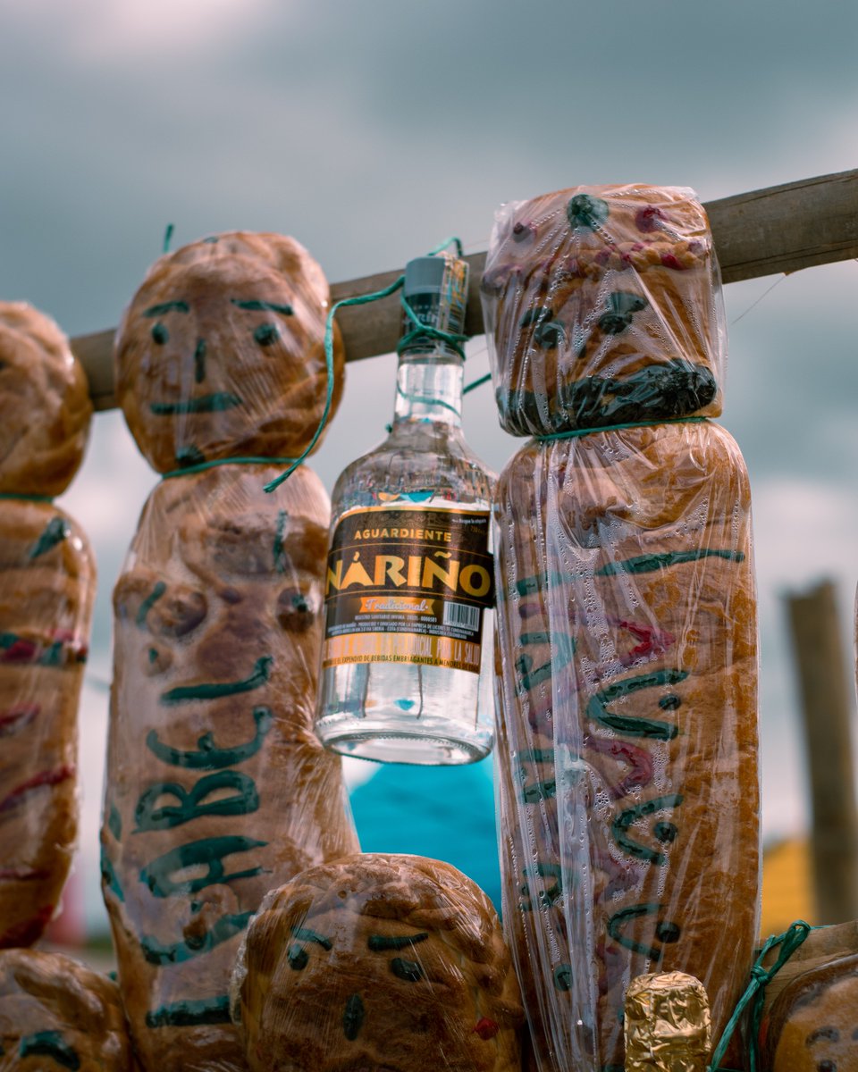 💙¡Revive con nosotros este hermoso #tbt lleno de tradición!

🥖🌾🌽 La celebración de Las Guaguas de Pan fue el escenario perfecto para reafirmar la conexión con nuestras raíces ancestrales. 

Aguardiente Nariño 
𝓮𝓵 𝓺𝓾𝓮 𝓽𝓸𝓶𝓪 𝓶𝓲 𝓰𝓮𝓷𝓽𝓮

📸 lazzo_ph

#GuaguasDePan