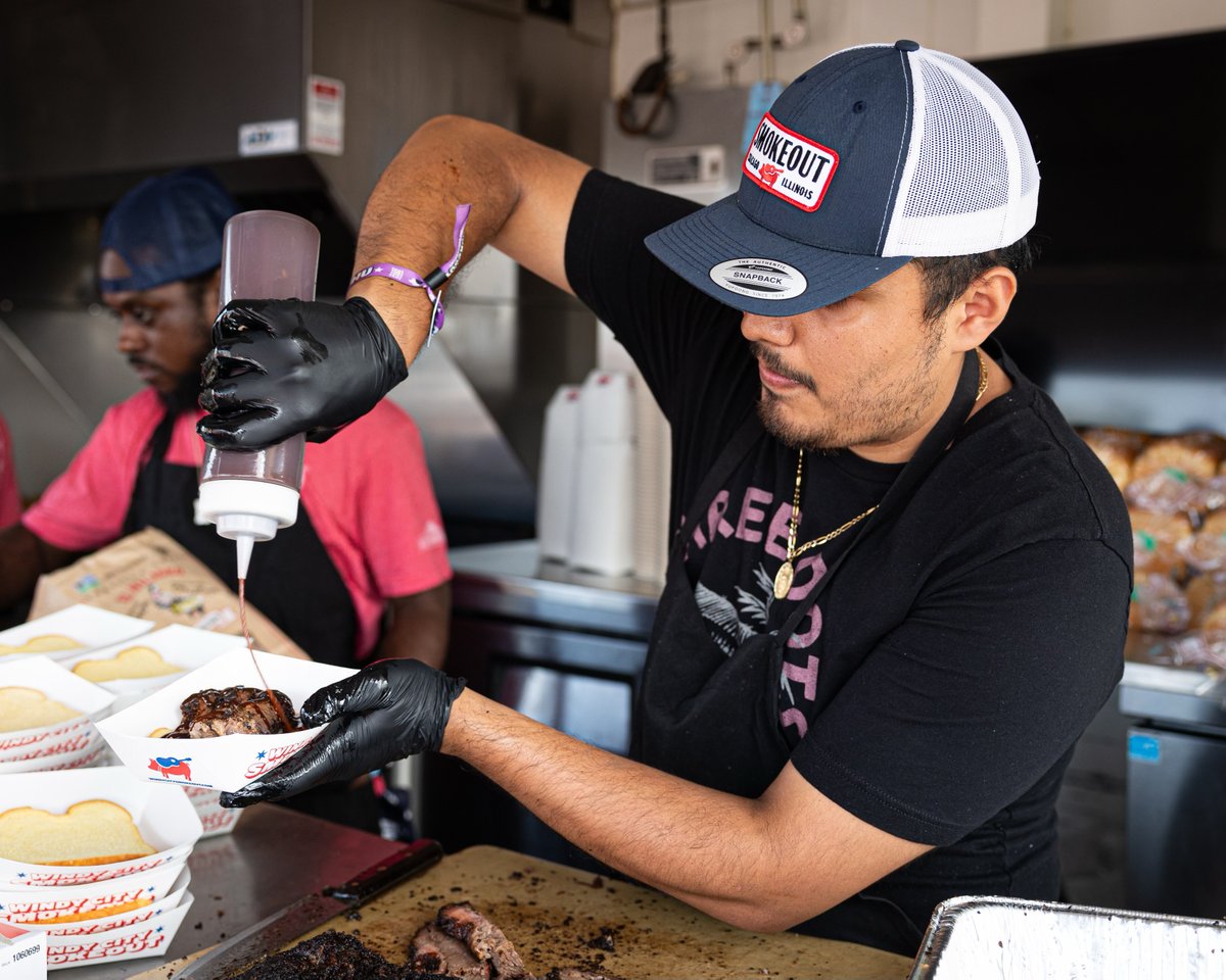 WCSmokeout's tweet photo. Beef that can’t be beat 🥩🔥 @bubcity is hookin’ us up with the best Prime Brisket all weekend long thanks to @illinoisbeef! https://t.co/ikBjIJgdEh