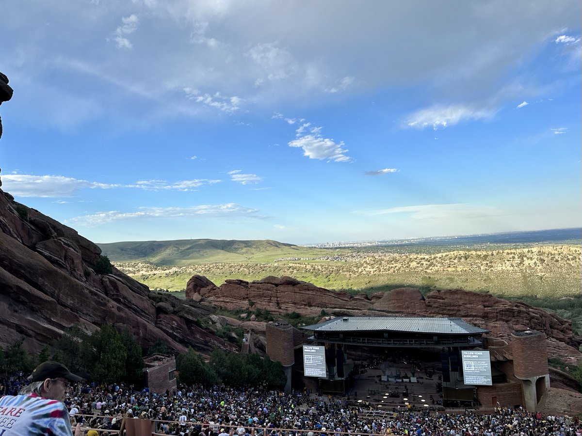 akawaalien's tweet photo. Pre Show selfie
Because when you're in Denver, you find time to hit up the iconic #redrocksampitheater with your co-workers.
No, I do not know the group who is playing π€£ Trampled by Turtles.
#livemusic #concerts2023 #music https://t.co/mxVT8yCrtl