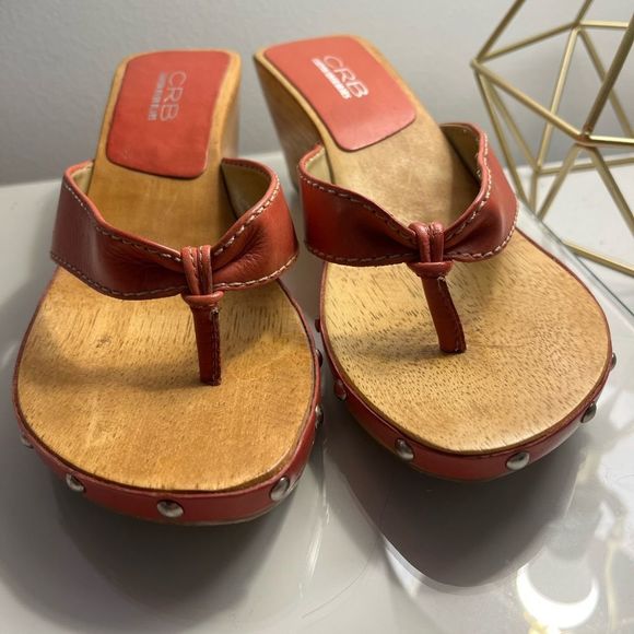 UniqueFashion's tweet photo. So good I had to share! Check out all the items I'm loving on @Poshmarkapp #poshmark #fashion #style #shopmycloset #crbcanyonriver #shoedazzle: https://t.co/VQktSnDLa1 https://t.co/2eTF853XJ2