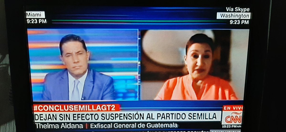 molico1967's tweet photo. @ThelmaAldana en este momento con @fdelrincon https://t.co/pxrwMP9EUc