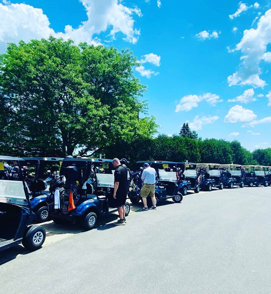 Simsbury Gridiron Club tweet media