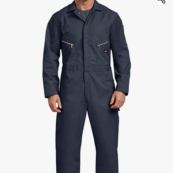 co_fells's tweet photo. So good I had to share! Check out all the items I'm loving on @Poshmarkapp #poshmark #fashion #style #shopmycloset #freepeople #dickies #babaton: https://t.co/HaqlxLC8Nr https://t.co/LCUX4UEbxv