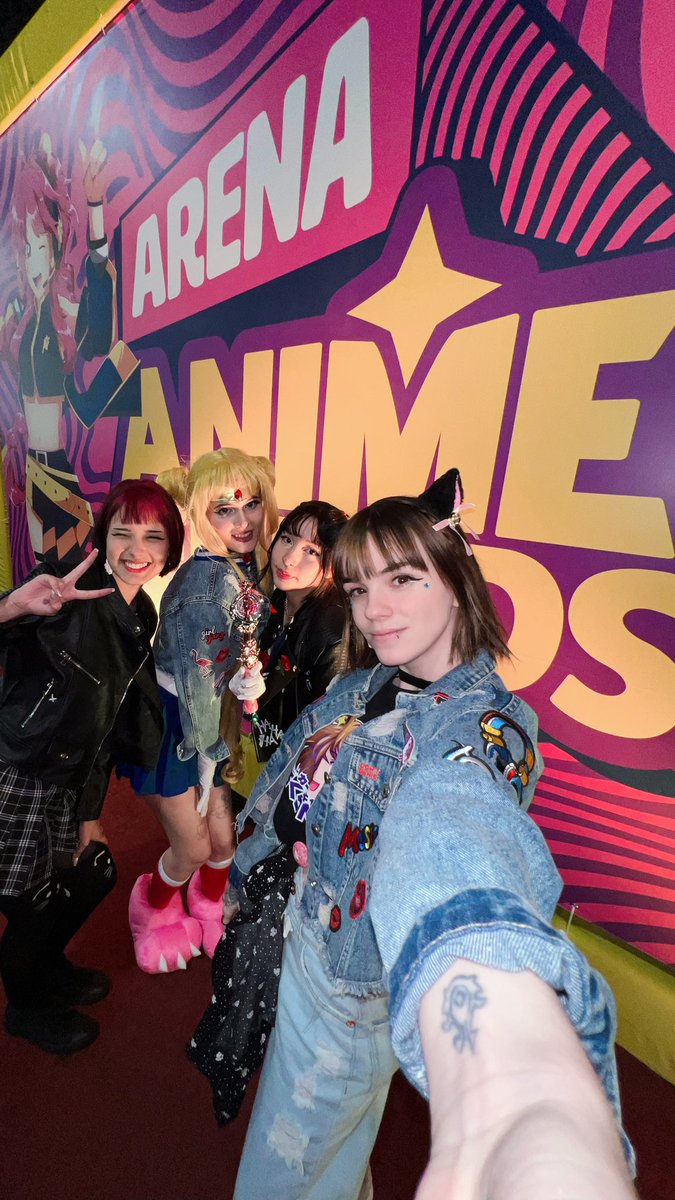 Vips - Oficial (@s2vips) on Twitter photo Primeiro dia de evento no Anime Friends 🥰 Gostamos tanto que queremos estar presente em mais algum dia! E vocês? Primeiro dia de evento no Anime Friends 🥰 Gostamos tanto que queremos estar presente em mais algum dia! E vocês?