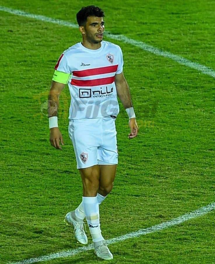 شكرًا جدا يازيزو ❤️❤️🙏

مبخلتش بجد من اول ما حطيت رجلك جوه النادي 
شكرا تحت اي ظرف واي وقت 
نجمة ساطعة وسط عتمة حقيقي شكرا من القلب 🤍🤍🤍