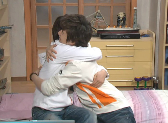 multifangirll_'s tweet image. Kim Beom and Lee Minho’s friendship gives me life 

#HighKick #거침없이하이킥