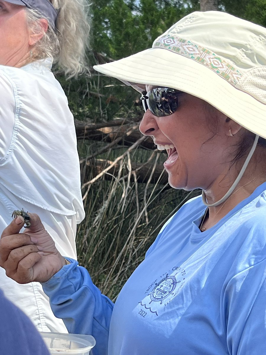 PandaSuneetha's tweet photo. I had a fun time today exploring native species on Skidaway Island. #riverstoreef #built4bibb @NEHSRaiders @BibbSchools https://t.co/Z7zLNthArU