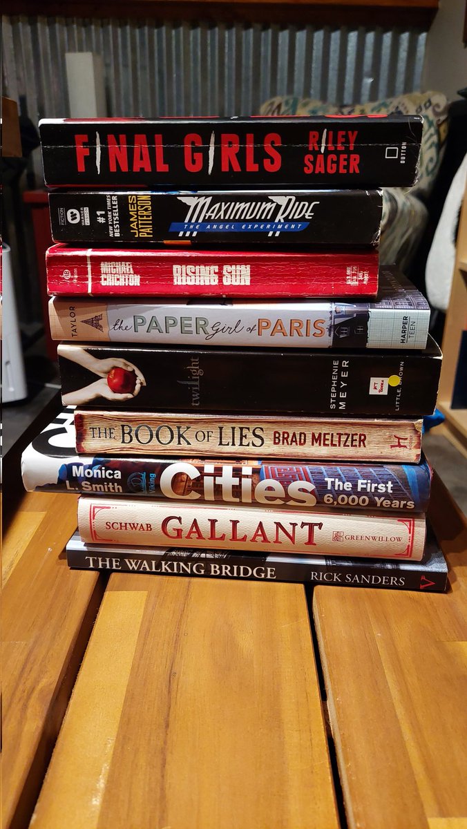 clintturtle_'s tweet photo. QUICK! Which book should I start next? https://t.co/BwHTBtNMPe