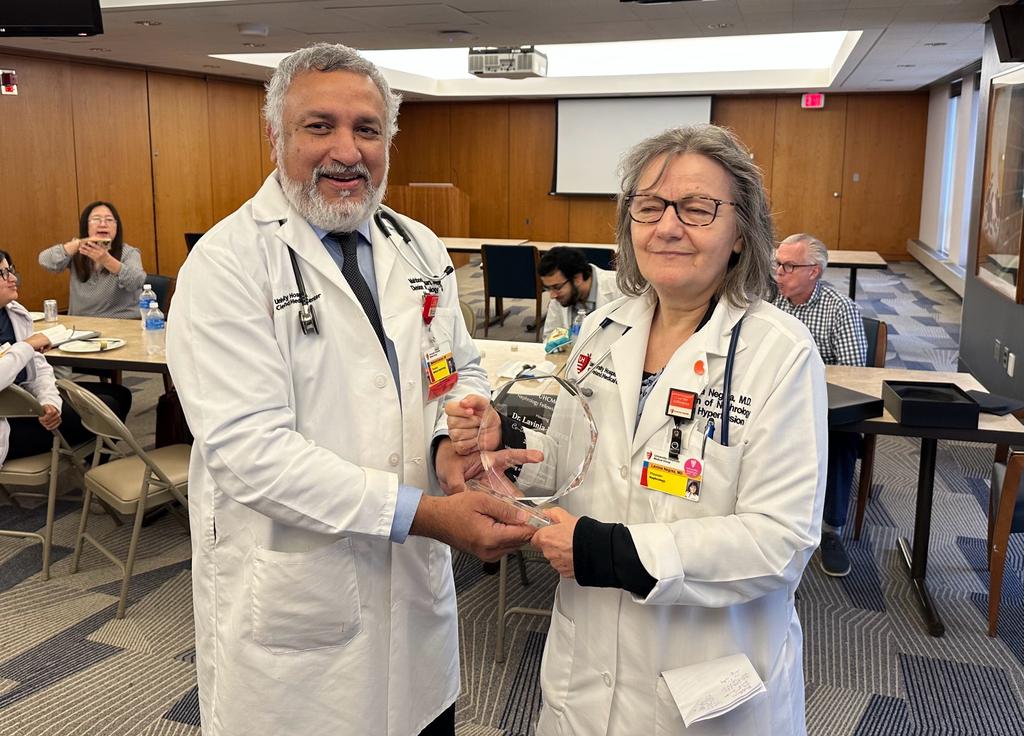 Mahboob Rahman (@mrrenaldoc) on Twitter photo Dr. Negrea and Dr. Desai voted as best teachers by our fellows...proud of the excellence in Nephrology teaching tradition at CWRU/ UH Cleveland Medical Center!
<a href="/ElfadawyN/">Nissreen Elfadawy MD, MS, FASN, FAST</a> <a href="/CaseKidneys/">CWRU Nephrology</a> <a href="/nourhammad92/">Nour Hammad</a> @CaseUHmed <a href="/UH_RE_Institute/">UH Research & Education Institute</a> Dr. Negrea and Dr. Desai voted as best teachers by our fellows...proud of the excellence in Nephrology teaching tradition at CWRU/ UH Cleveland Medical Center!
<a href="/ElfadawyN/">Nissreen Elfadawy MD, MS, FASN, FAST</a> <a href="/CaseKidneys/">CWRU Nephrology</a> <a href="/nourhammad92/">Nour Hammad</a> @CaseUHmed <a href="/UH_RE_Institute/">UH Research & Education Institute</a>