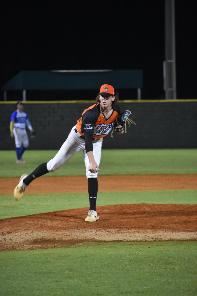 Now on the mound <a href="/chasechappell14/">chase</a>