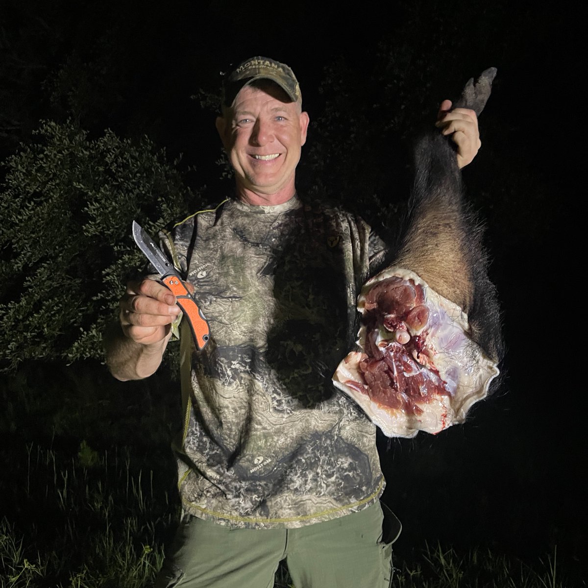 FredEichler's tweet photo. Fresh from the pig instead of the store!  Tastes way better!

@oeknives

#everythingeichler #fulldrawoutfitters #fredeichler #itsinmynature #itsalifestyle #outdoors #fueledbynature #adventure #hunting #outdoorsman #hunter #outdooredge #makethecut #outdooredgeknives https://t.co/BGg4rd6peX