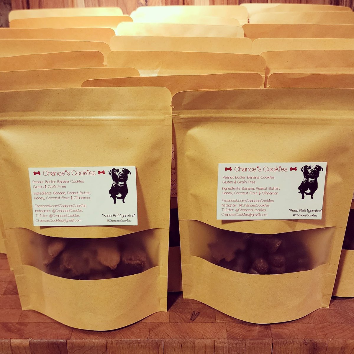 ChancesCookies's tweet photo. Our cookies are not made till we receive your order so send us a message and place your order today! 💌🩷
•••
#ChancesCookies #dogtreats #dogcookies #homemade #homemadedogcookies #homemadedogtreats https://t.co/NuSHtHGd75