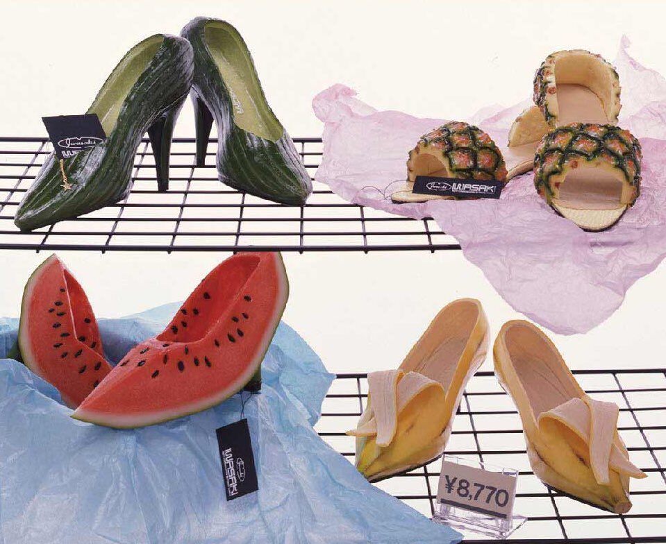昨日のバナナとスイカの靴は、平成の初めのころの「いわさきカレンダー