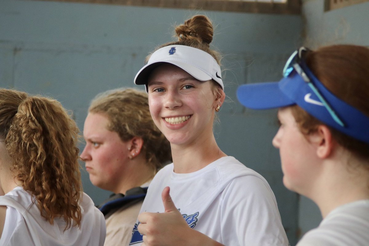 Happy birthday to sophomore pitcher, Ashley Groves! Hope you had a smiley day! #HappyBirthday