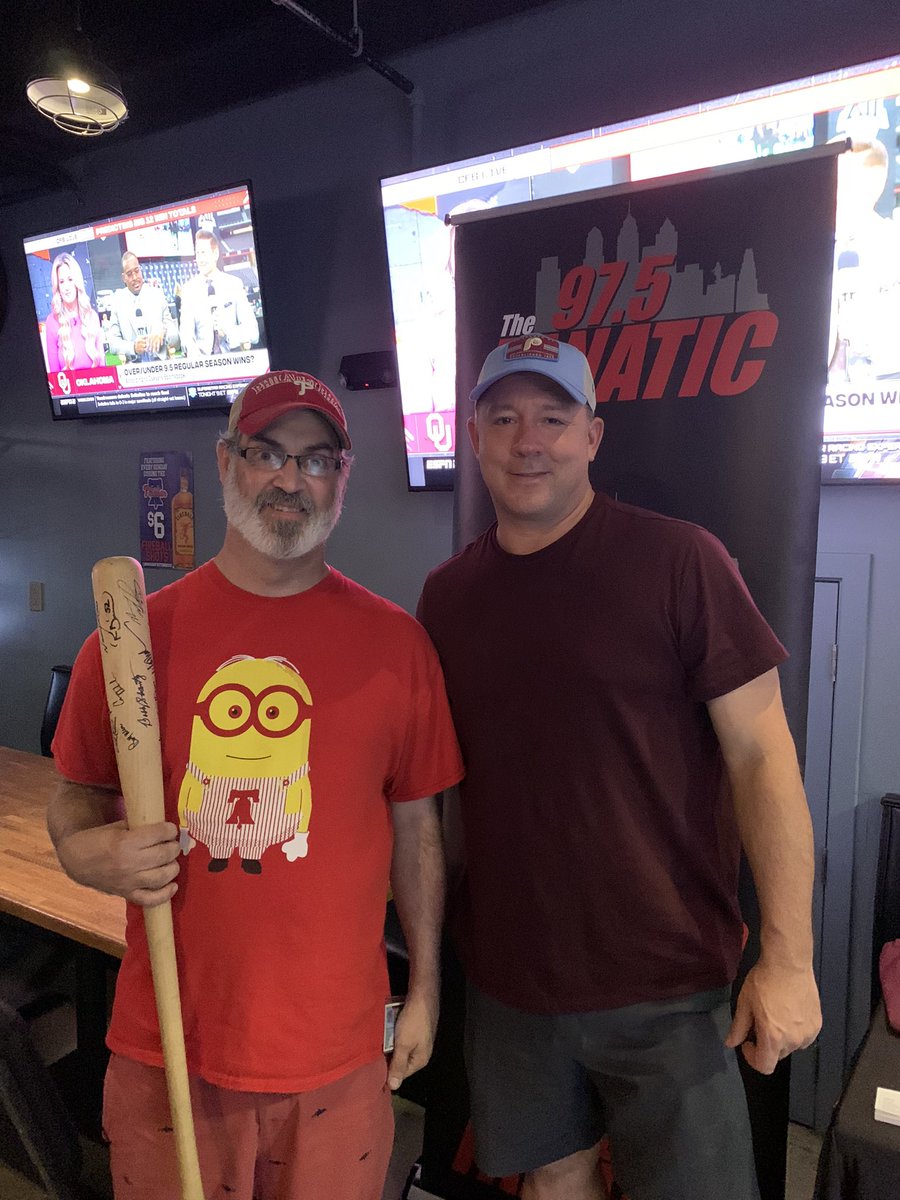 Sheapuff's tweet photo. Thanks for the pic T-shirt and the autographs appreciate it @rickybottalico https://t.co/UP4eOtsFGy