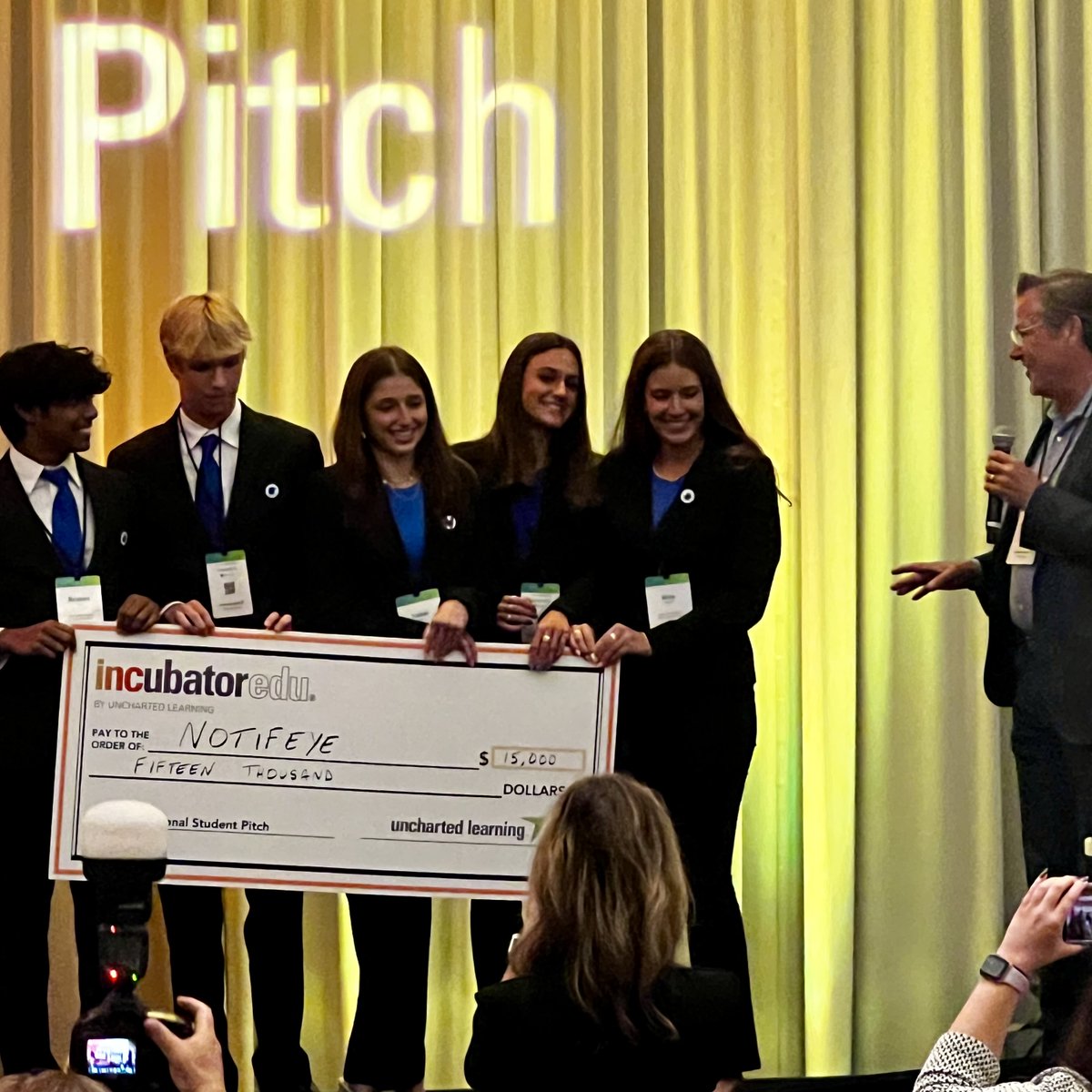 Congrats to Notifeye of @WHSBusInc, recipient of $15,000 in the National competition of @incubatoredu - one of only five teams out of 60 U.S. schools to be funded. This makes 6 of 7 years and the 3rd straight a @whs_chaps business has been funded. Way to make us proud @eanesisd!