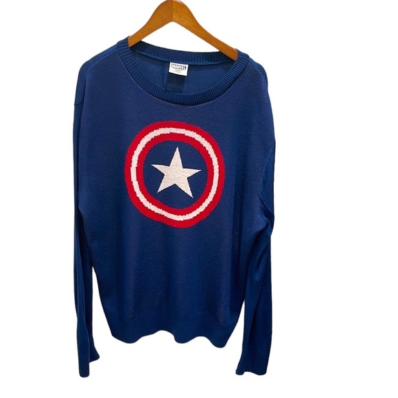 curvyconsign's tweet photo. So good I had to share! Check out all the items I'm loving on @Poshmarkapp from @iheartresale @LorettaPhillips #poshmark #fashion #style #shopmycloset #levis #marvel #drl: https://t.co/i3hKKIYBS1 https://t.co/S8PCgHeGn3