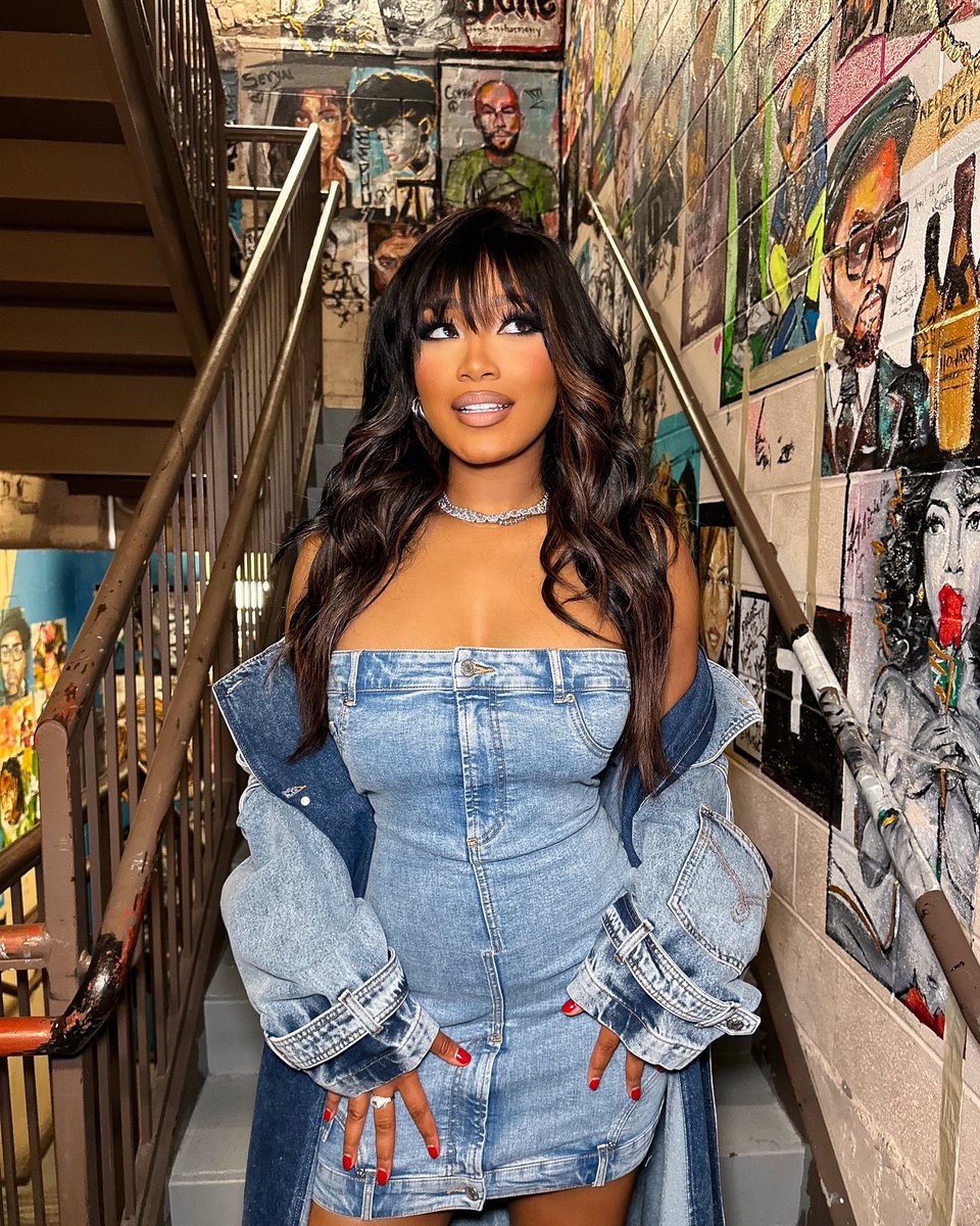basedkenken's tweet photo. Makeup by me on @KekePalmer 💙 https://t.co/u9SaQ2sBCr