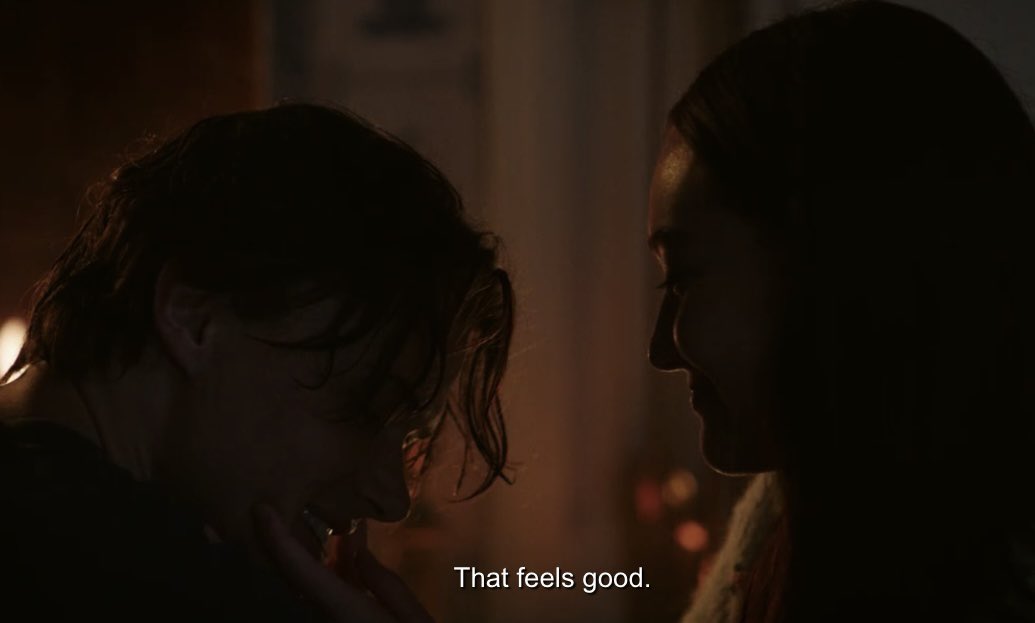 bellysinfinite's tweet image. there are book girlies crying everywhere right now #TheSummerITurnedPretty