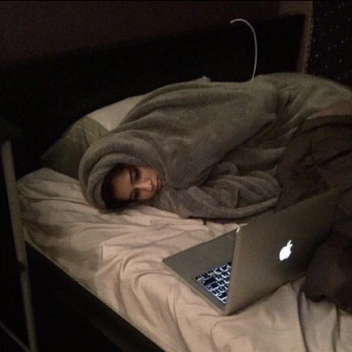 just watched all the episodes out for season 2 of the summer i turned pretty….. this how we doing