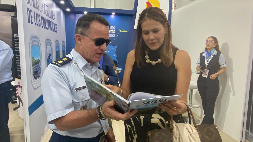 mindefensa's tweet photo. Con el propósito de dinamizar la industria de defensa y el sector aeroespacial, la #ViceDefensa, Ana Catalina Cano, ha atendido reuniones y recorrido la #FAIRCOLOMBIA2023 para visibilizar el trabajo que realizan las empresas de #GSED por el desarrollo de nuestro país.
#SomosGSED https://t.co/ppaHEqf7xC