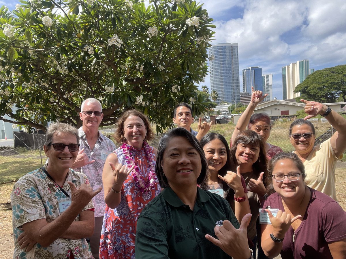 LBoydEDU's tweet image. I have spent this week with an absolutely tremendous group of AP English and Seminar teachers. The students of Hawaii are blessed! (Plus, I got to have lunch with beautiful chickens every day.) @HIDOE808 #APLitChat #APSemChat