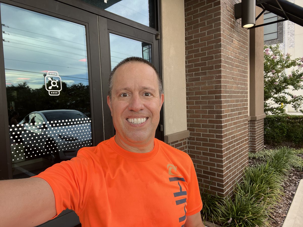 StevieAndLane's tweet photo. 12-min #RunForDistance benchmark today. Not a PR, but happy with how it went. No rowing. Core work, arms and legs on the floor. 

@orangetheory #OrangeTheoryFitness   #OTFNonaSouth
#RunRowRepeat #BasePushAllOut #SplatPoints https://t.co/vpzh41LwIK
