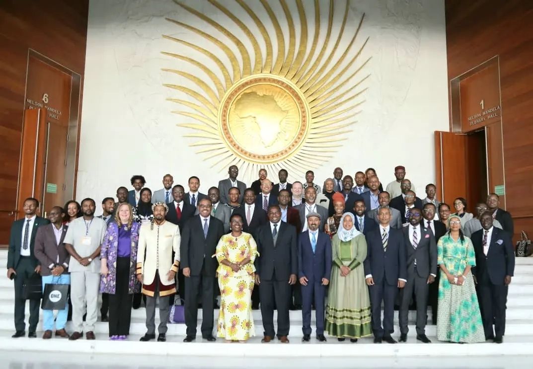 Jobs_FDRE's tweet photo. Decent and sustainable jobs for prosperous Africa .
The United African Royal Assembly  pledged support of mobilizing investment to the value of between six to eight billion USD to create between 80 to 125 million jobs over the next 10 to 15 years.
#MoLS
#AeTrade
#AU https://t.co/sXRyeg3IB1
