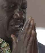 if elections were held today, who would you vote? Tukuwe honest. 

☑️ Like for Engima 
🔄Retweet for Ruto