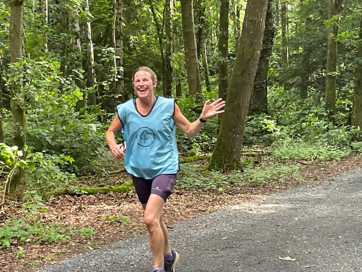 hillsforestpr's tweet photo. Some of our fabulous pacers from yesterday’s @parkrunUK at Hillsborough Forest #loveparkrun 🧡 #pacerweek 🎽 https://t.co/4TDEBFcmBt